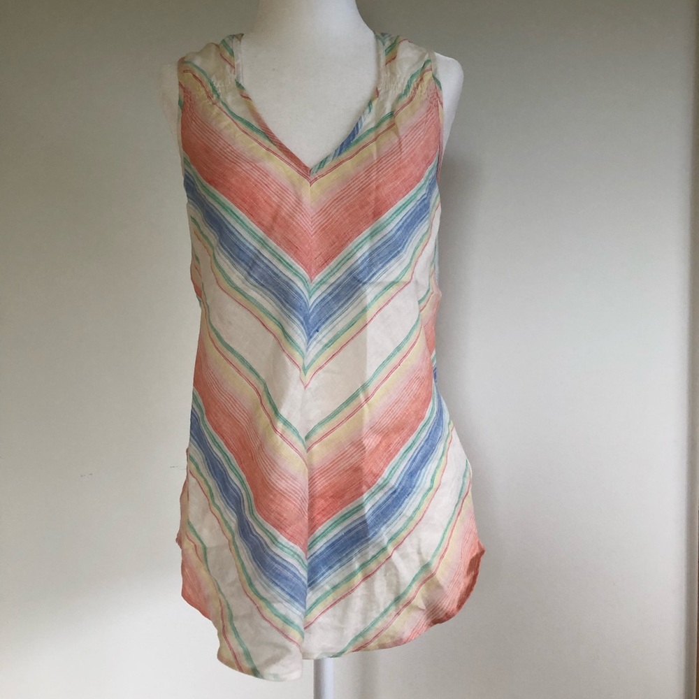 Sleeveless Gap blouse